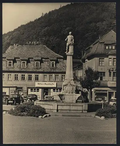 Fotografie Winrich Philipp, Stendal, Ansicht Suhl, Marktplatz mit Adler.Apotheke & Juwelier, Grossformat 23 x 29cm