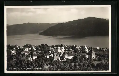 AK Millstatt am See, Ortsansicht mit See und Bergen