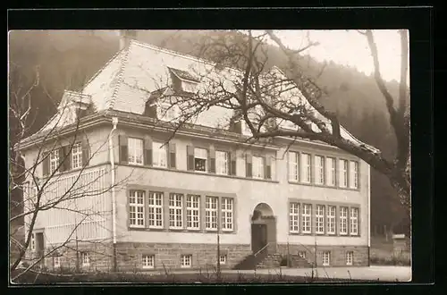 Foto-AK Unterreichenbach, Schulhaus 1912