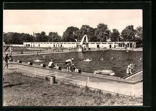 AK Artern /Unstrut, Gäste im Soleschwimmbad