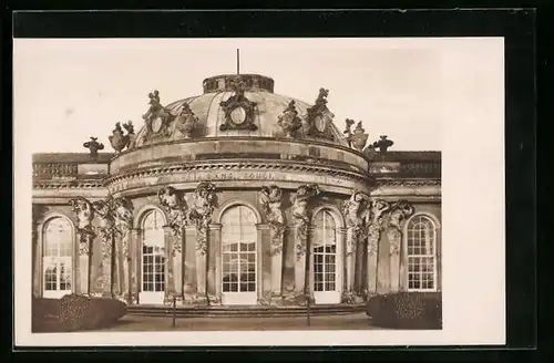 Foto-AK Deutscher Kunstverlag, Nr. 13 b: Potsdam, Schloss Sanssouci, Mitte der Gartenfront