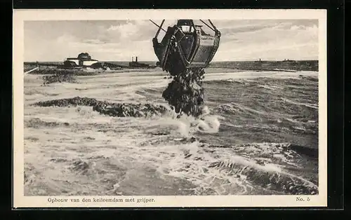 AK Zuiderzeewerken, Opbouw van den keileemdam met grijper