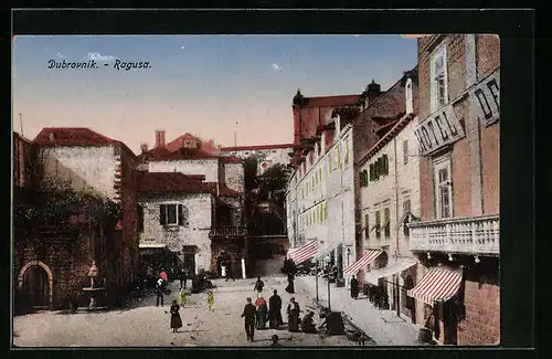 AK Dubrovnik-Ragusa, Ortspartie mit Hotel