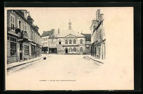 AK Lormes, Place de l'Hotel-de-Ville