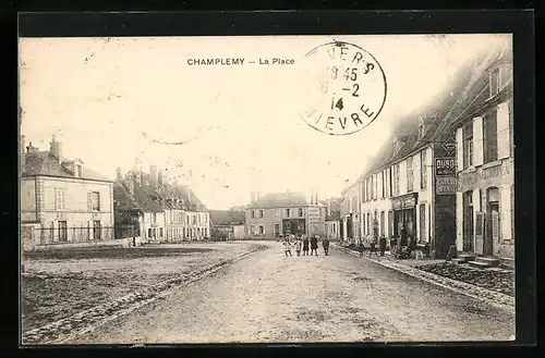 AK Champlemy, la Place