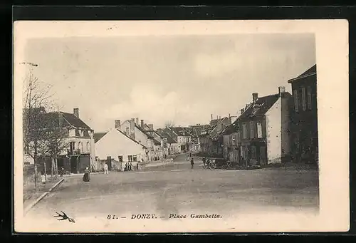 AK Donzy, Place Gambetta