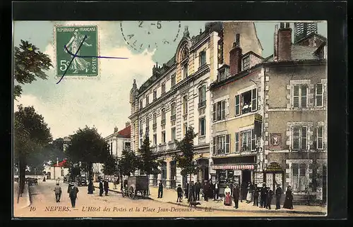 AK Nevers, l'Hotel des Postes et la Place Jean-Desveaux