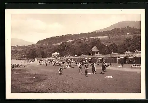 AK Millstatt a. Millstättersee, Standbad mit Besuchern