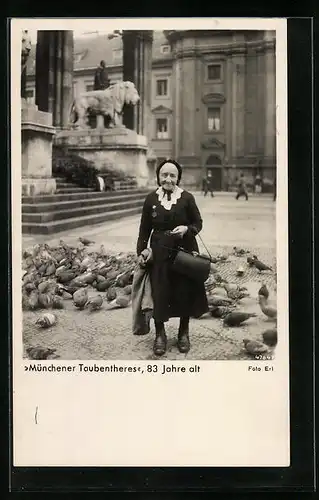 AK München, Münchener Taubentheres zwischen den Tauben