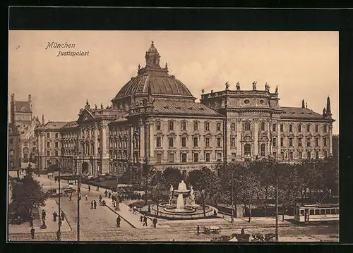 AK München, Justizpalast mit Brunnen und Strassenbahn