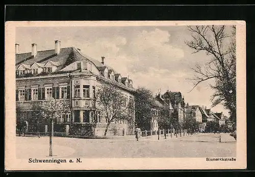 AK Schwenningen a. N., Bismarckstrasse mit Frau