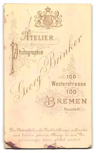 Fotografie Georg Brinker, Bremen, Westerstr. 100, Süsses Kleinkind im weissen Kleid