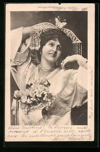 AK Junge Frau mit Kopfschmuck und Halskette