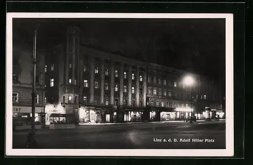 AK Linz /Donau, Platz bei Dunkelheit