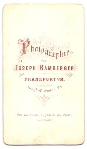 Fotografie Josph Bamberger, Frankfurt /M., Junghofstrasse 24, Junge Frau mit Perlenohrring