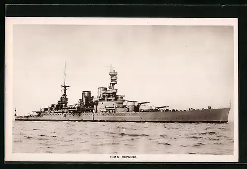 AK Britisches Kriegsschiff HMS Repulse auf Steuerbord