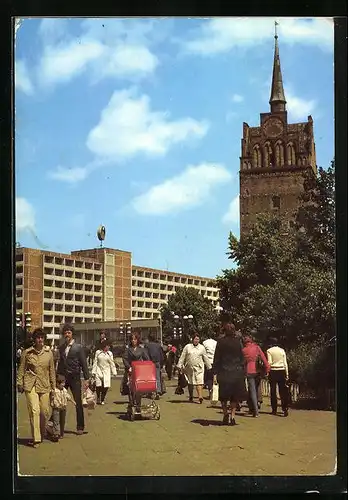 AK Rostock, Interhotel Warnow und Kirche