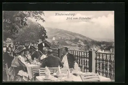 AK Klosterneuburg, Blick vom Stiftskeller
