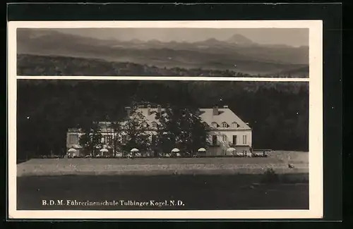 AK Tulbing, B.D.M. Führerinnenschule Tulbinger Kogel N. D. mit Bergpanorama in der Dämmerung