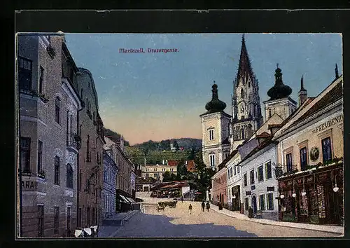 AK Mariazell, Grazerstrasse mit der Pilgerkirche