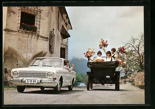 AK Ford-Fahrerin grüsst Frauen im Oldtimer