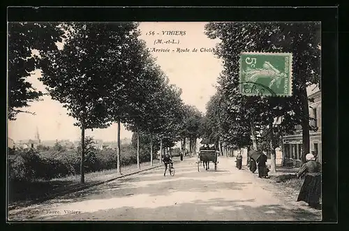 AK Vihiers, L`Arrivée - Route de Cholet