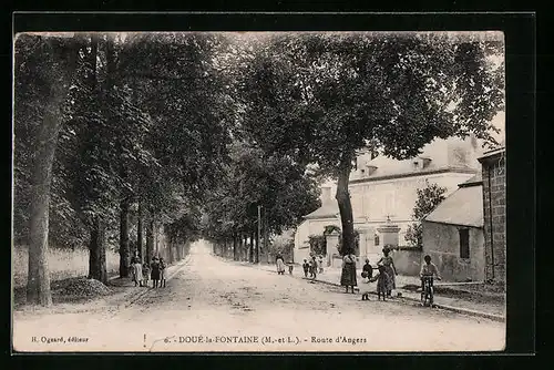 AK Doué-la-Fontaine, Route d`Angers