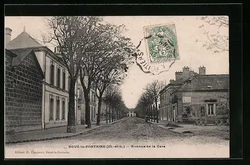 AK Doué-la-Fontaine, Avenue de la Gare