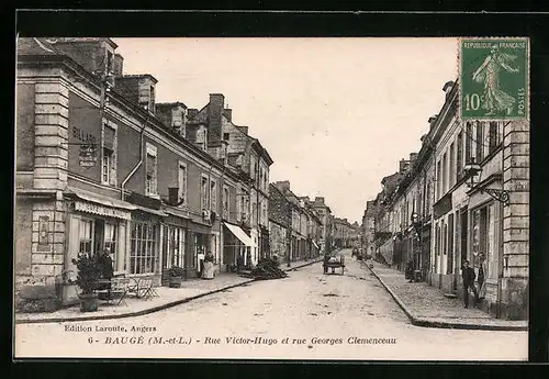 AK Baugé, Rue Victor-Hugo et rue Georges Clemenceau