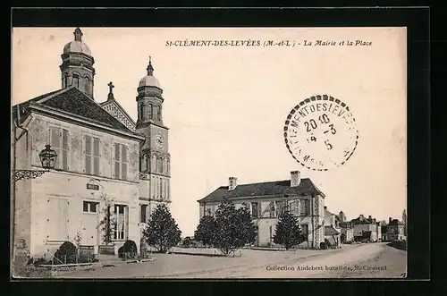 AK St-Clément-des-Levées, La Mairie et la Place