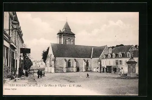 AK Les Rosiers, La Place de l`Eglise