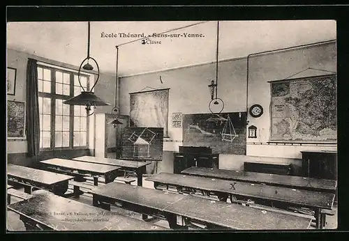 AK Sens-sur-Yonne, École Thénard 1 Classe