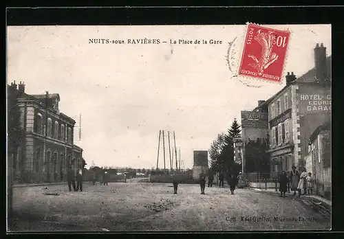 AK Nuits á Ravières, La Place de la Gare