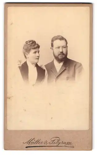 Fotografie Müller & Pilgram, Dresden, See-Str. 21, Portrait eines vertrauten Paares