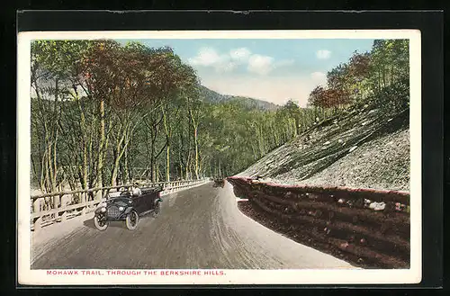 AK Mohawk Trail, Through the Berkshire Hills, Automobil