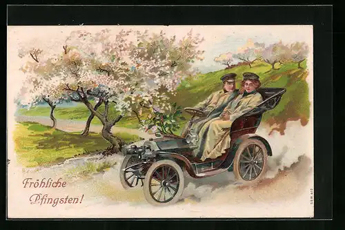 Präge-AK Paar im Auto vor blühenden Bäumen - Pfingstgruss