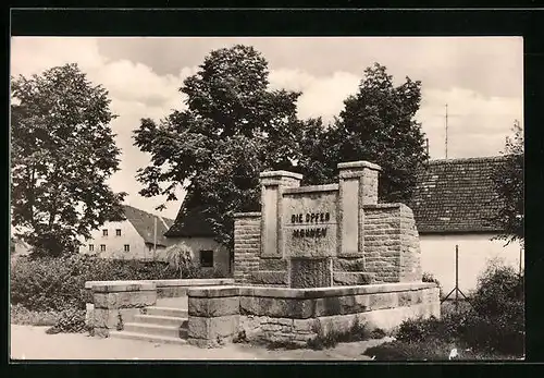 AK Güsten /Kr. Stassfurt, Antifa-Denkmal, DDR-Propaganda