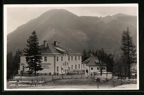 AK Semmering, Haus Semmering vor einem Berg