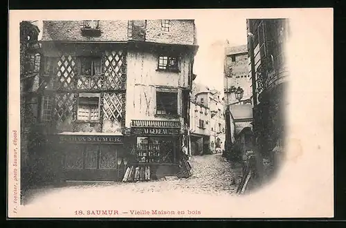 AK Saumur, Vieille Maison en bois