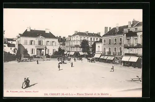 AK Cholet, Place Travot et la Mairie