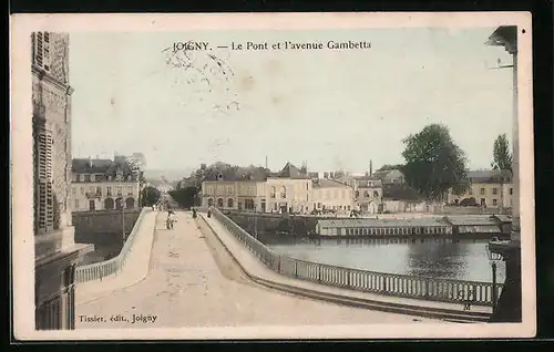 AK Joigny, Le Pont et l'avenue Gambetta