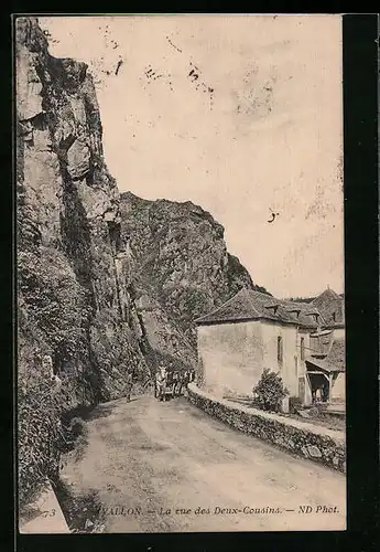 AK Avallon, La rue des Deux-Cousins