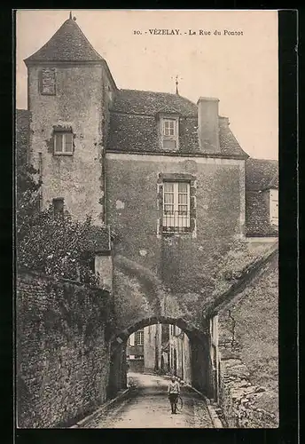 AK Vézelay, La Rue du Pontot