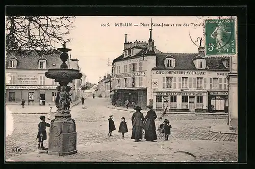 AK Melun, Place Saint-Jean et rue des Trois
