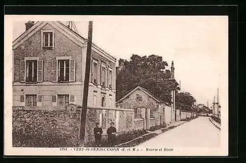 AK Vert-St-Denis-Cesson, Mairie et Ecole