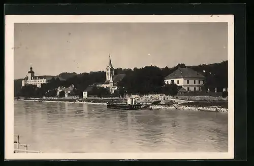 AK Persenbeug /Donau, Ortsansicht mit Kirche