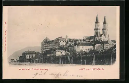 AK Klosterneuburg, Ortsansicht mit Stift und Stiftskirche