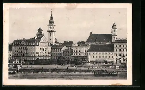 AK Linz a. d. Donau, Landungsplatz mit Café und Kirche