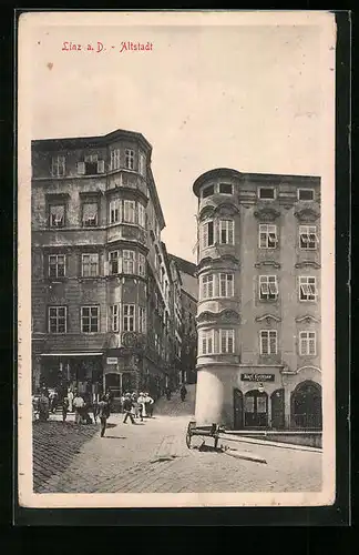 AK Linz a. D., Strassenpartie in der Altstadt