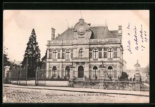 AK Beaufort-en-Vallée, L`Hôtel-de-Ville